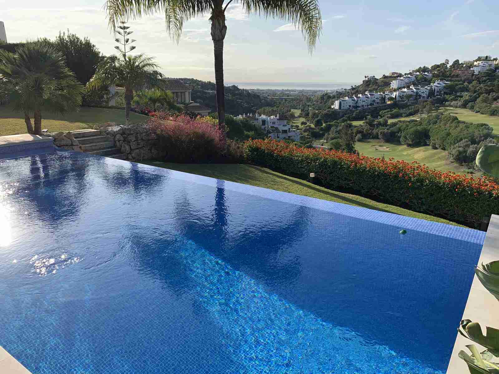 infinity pool in Marbella